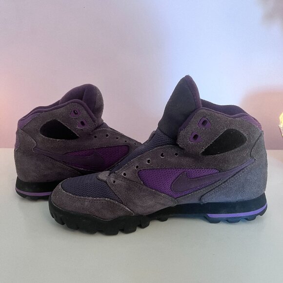 Vintage 90's Nike High Tops - Picture 1 of 7